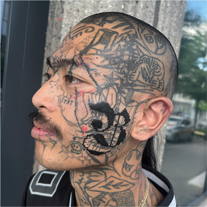 Tatouage b gothic face