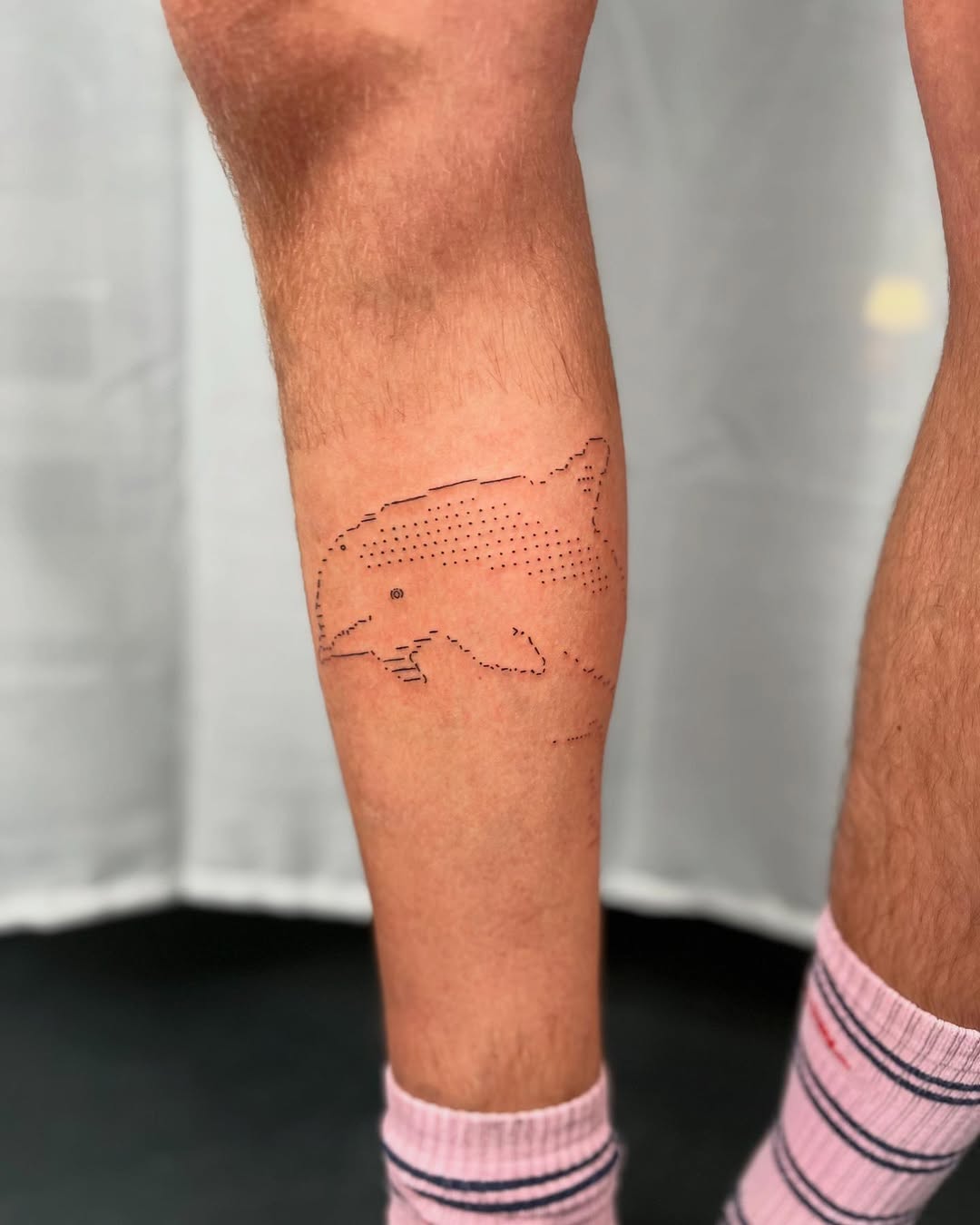 Tatouage ascii dauphin tout mignon
