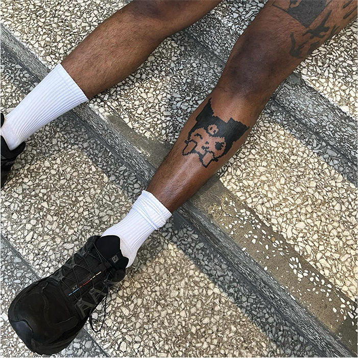 Tatouage hello kitty pixel 
